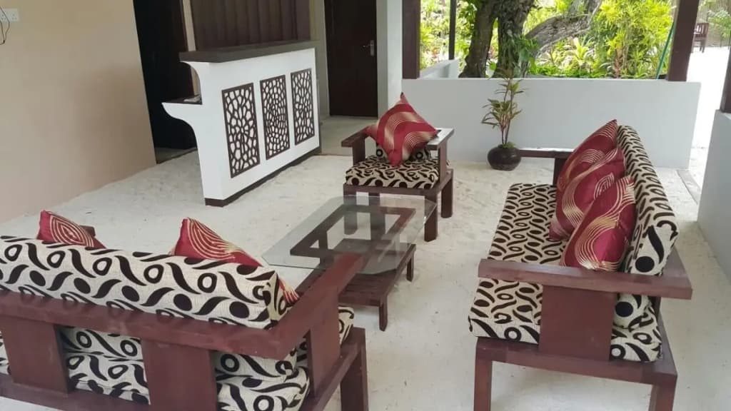 Holiday Village Retreat - photo 3