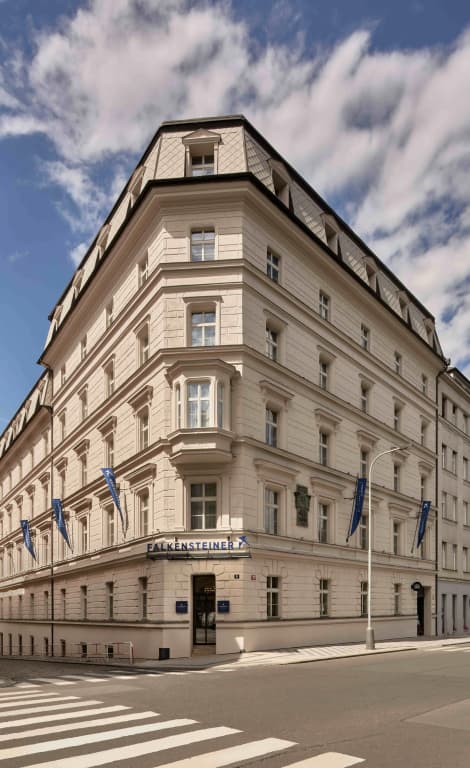 Falkensteiner Hotel Prague - photo 1