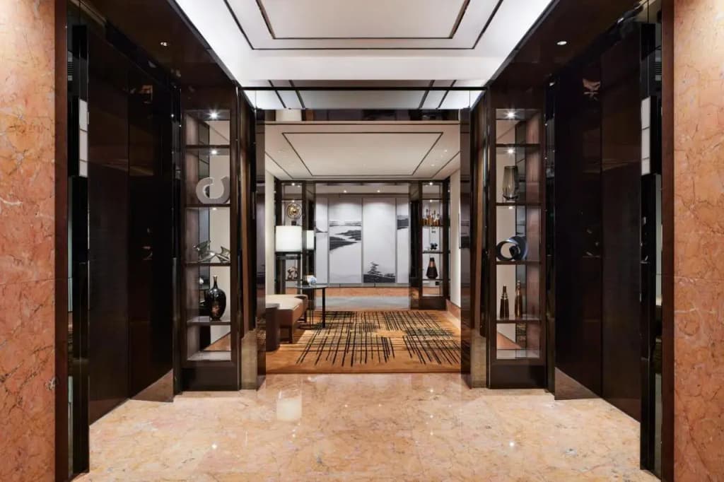 Four Seasons Hotel Hong Kong - photo 31