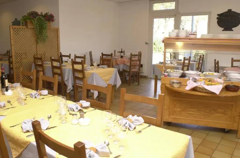 La Roseraie - Hotel & Restaurant - photo 12
