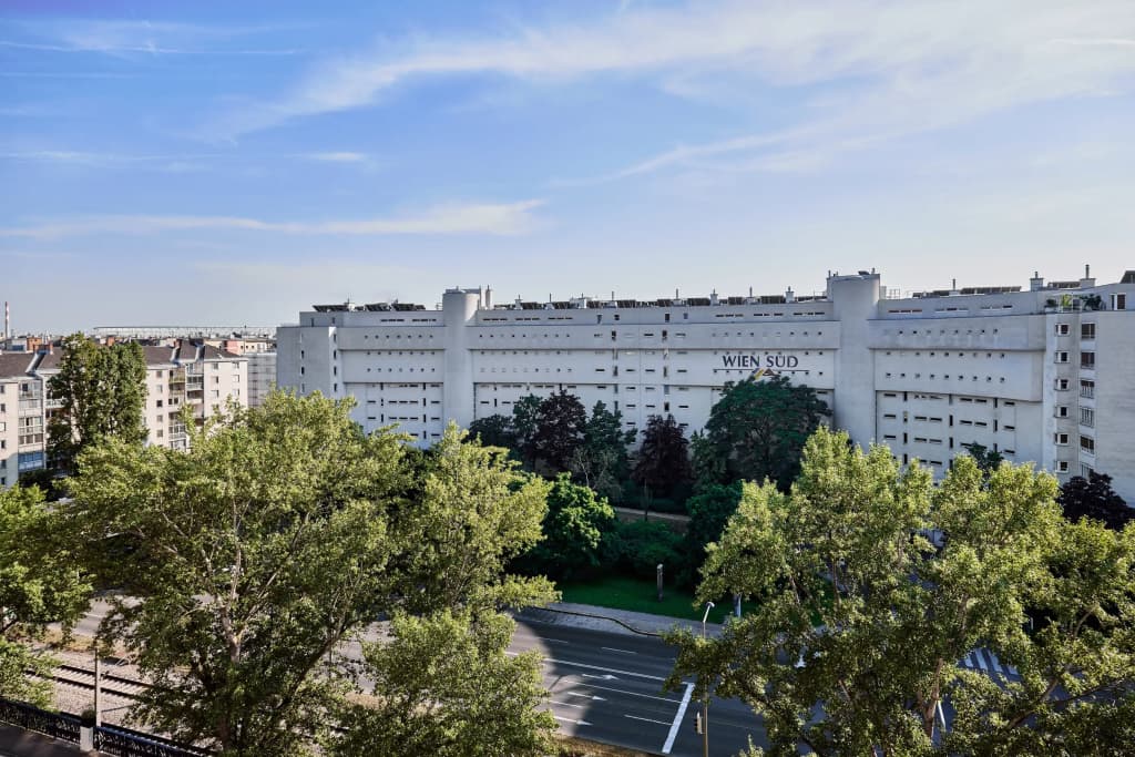 Hilton Vienna Waterfront Hotel - main photo