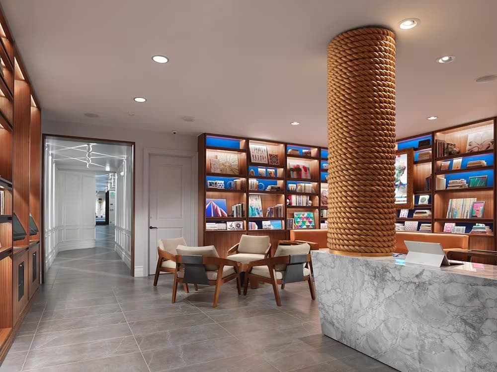 Axiom Hotel - photo 21
