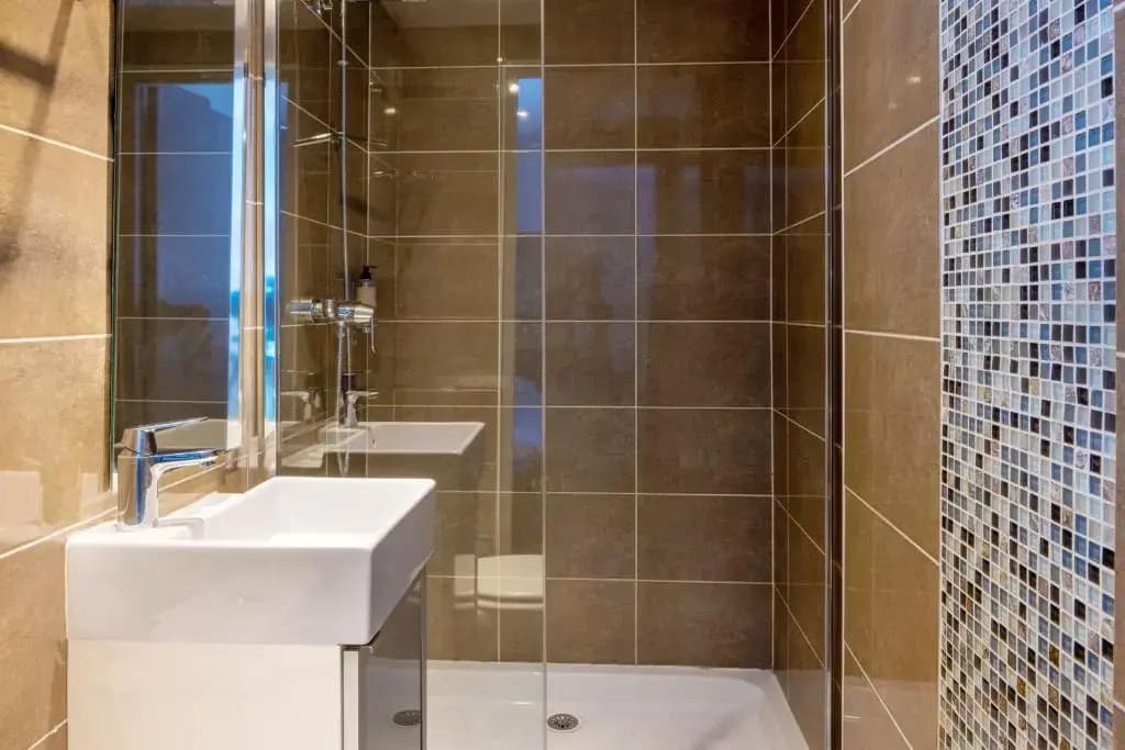 Victoria Hotel - photo 14