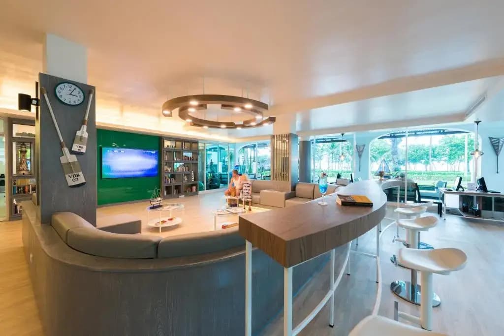 Katathani Phuket Beach Resort - photo 16