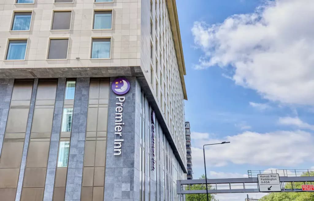 Premier Inn London Paddington - Paddington Basin - photo 1