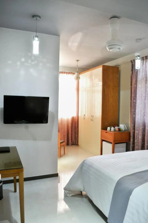 Airport Comfort Inn Premium Hotel - photo 9