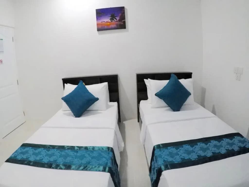 Palm Lodge Guest House - photo 3