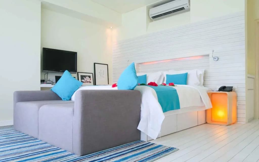 Holiday Inn Resort Kandooma Maldives by IHG - photo 6