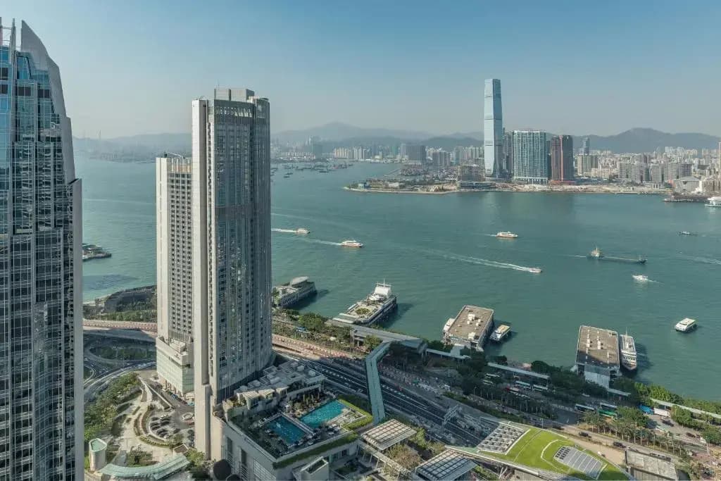 Four Seasons Hotel Hong Kong - photo 34