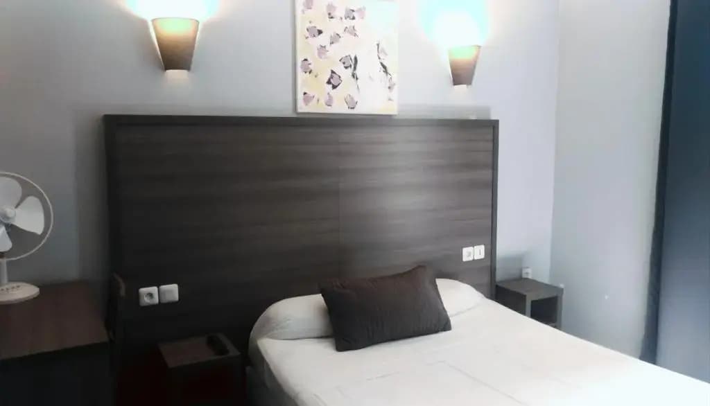 Hôtel Du Globe 18 - photo 6
