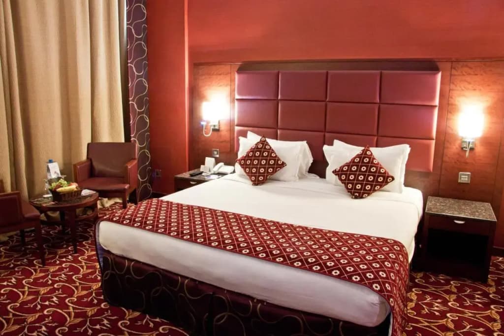 Ramee Rose Hotel - photo 8