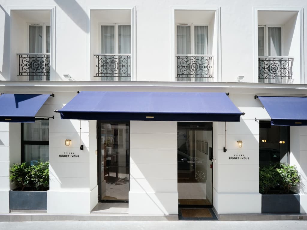 Hotel Rendez-Vous Batignolles - main photo