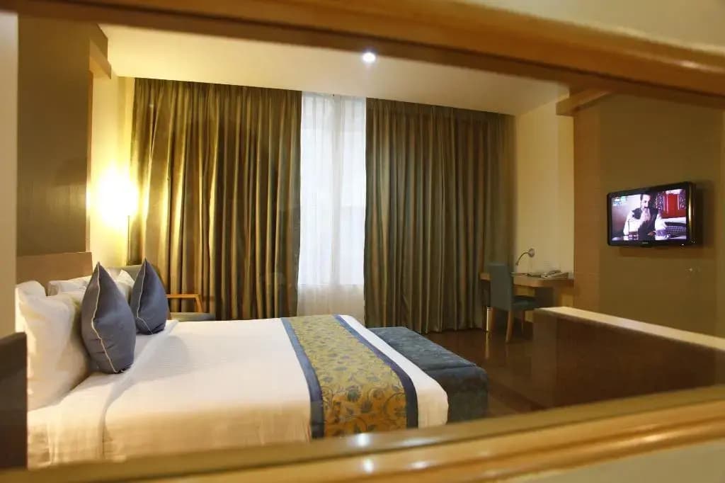 Clarks Inn Nehru Place - photo 3