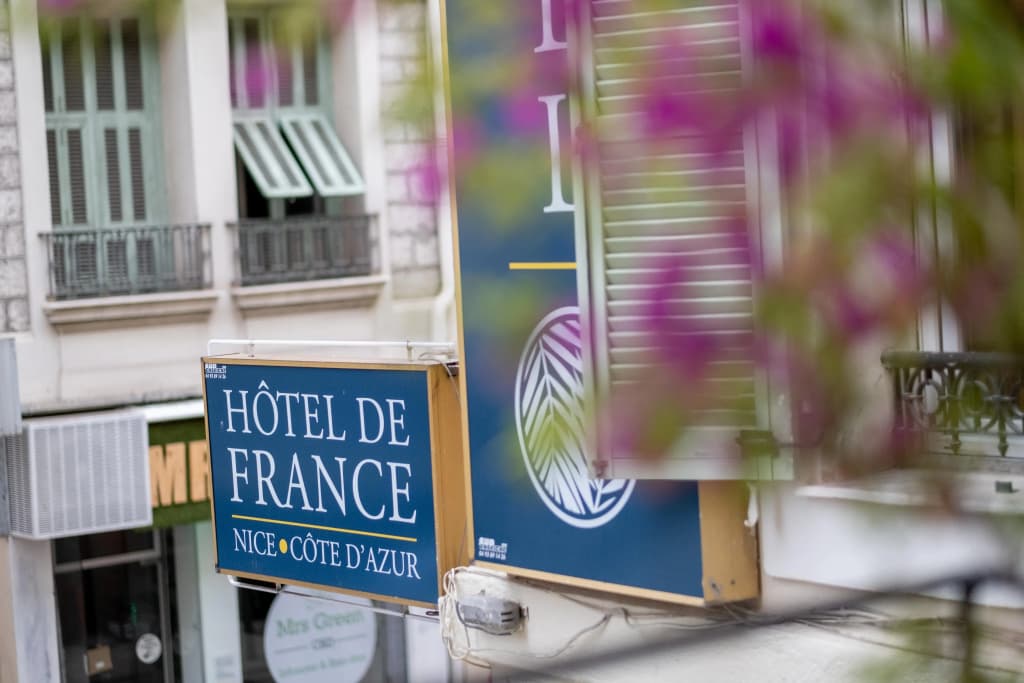 Hôtel de France, un hôtel AMMI - main photo