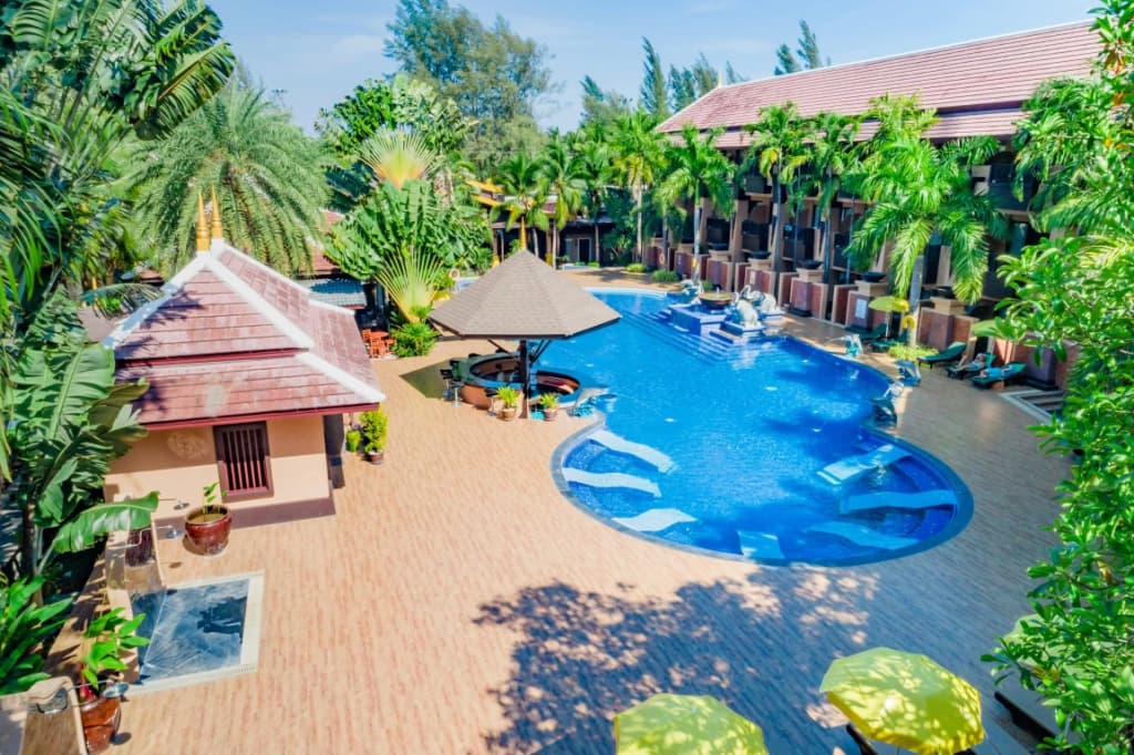 Princess Kamala Beachfront Hotel - photo 9