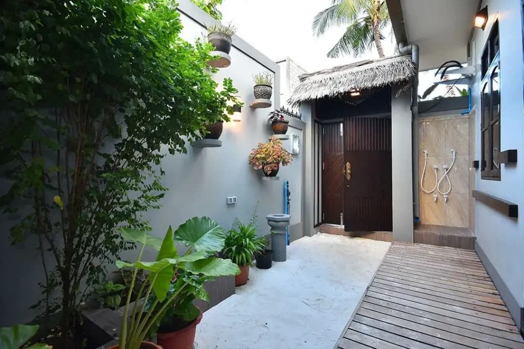 Holiday Haven Ukulhas Hotel - photo 1