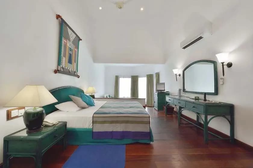 Velidhu Island Resort - photo 3