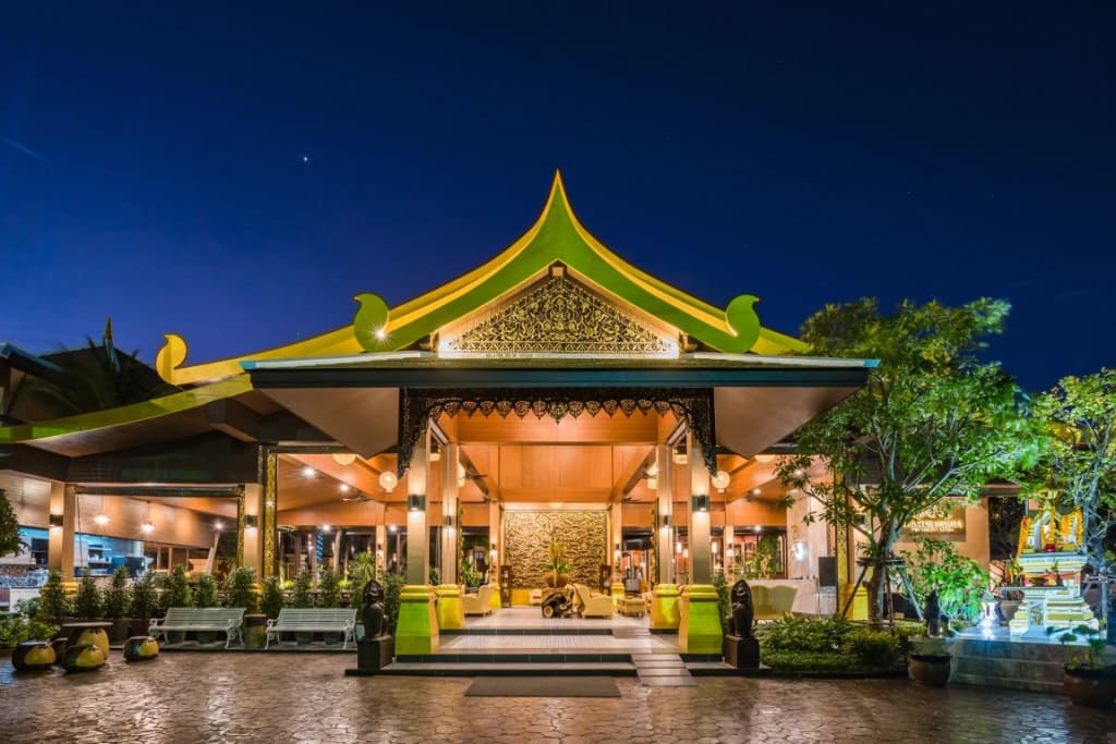 Princess Kamala Beachfront Hotel - photo 4