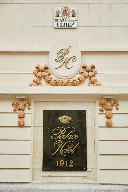 The Palace, a Luxury Collection Hotel - photo 29
