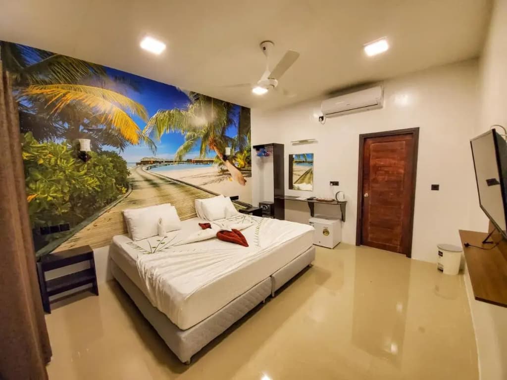 Summer inn Thoddoo - photo 2