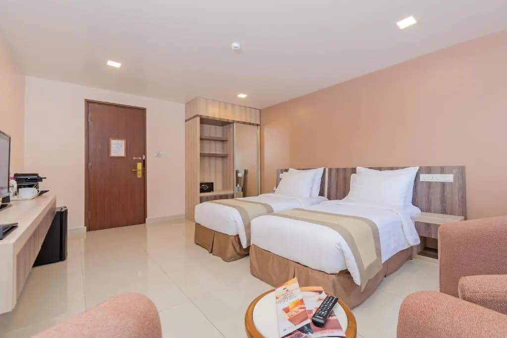 Champa Central Hotel - photo 7