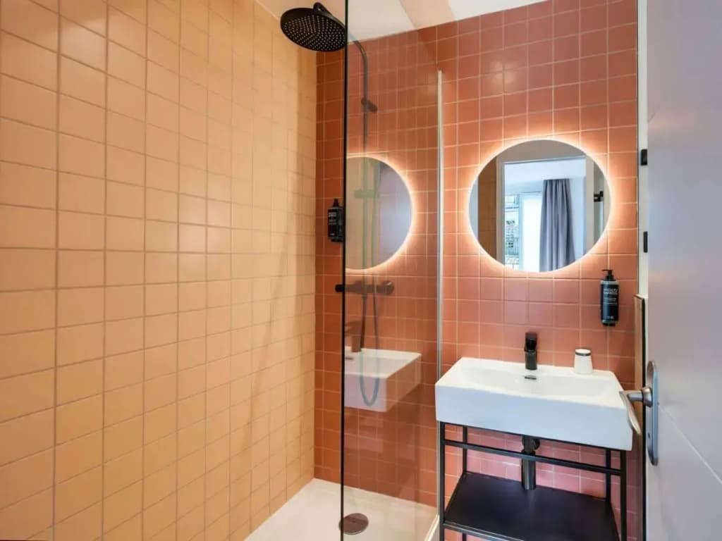 ibis Styles Paris Cadet Lafayette - photo 9