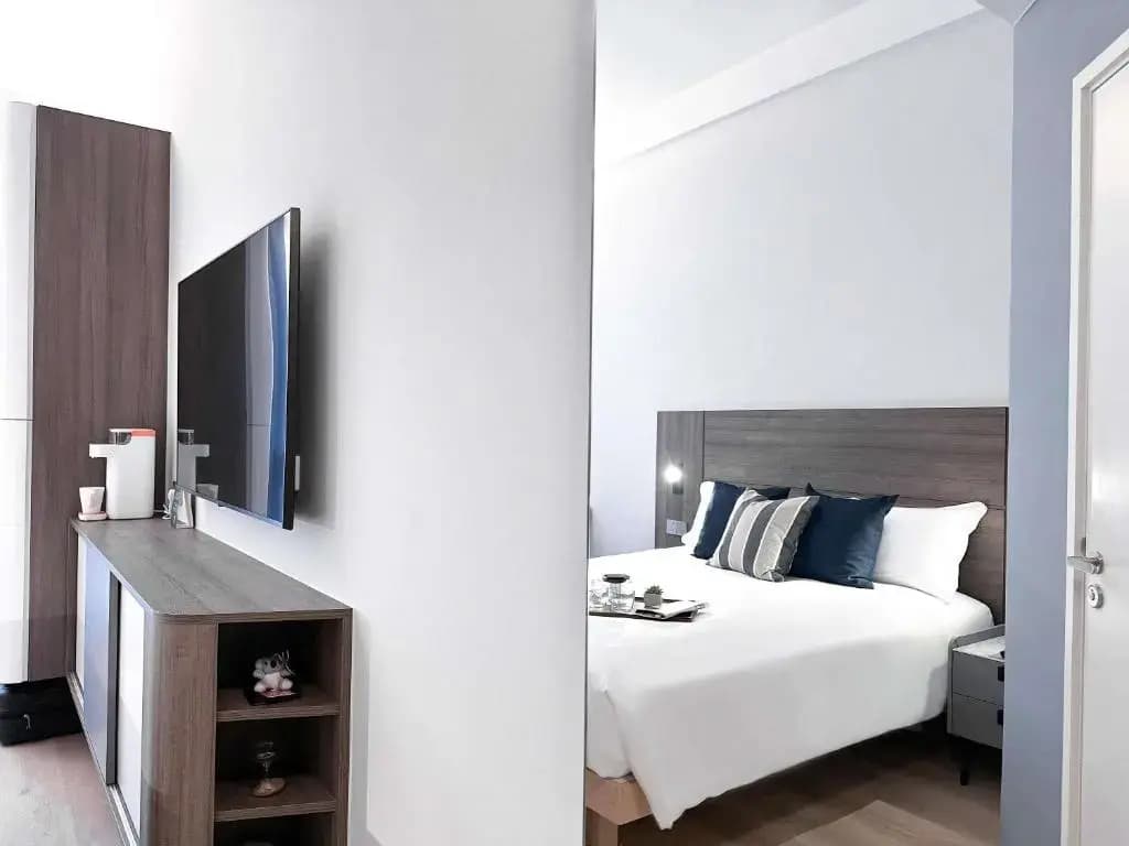 ibis Hong Kong Central And Sheung Wan - photo 3