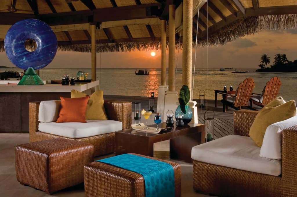 Four Seasons Resort Maldives at Kuda Huraa - photo 18