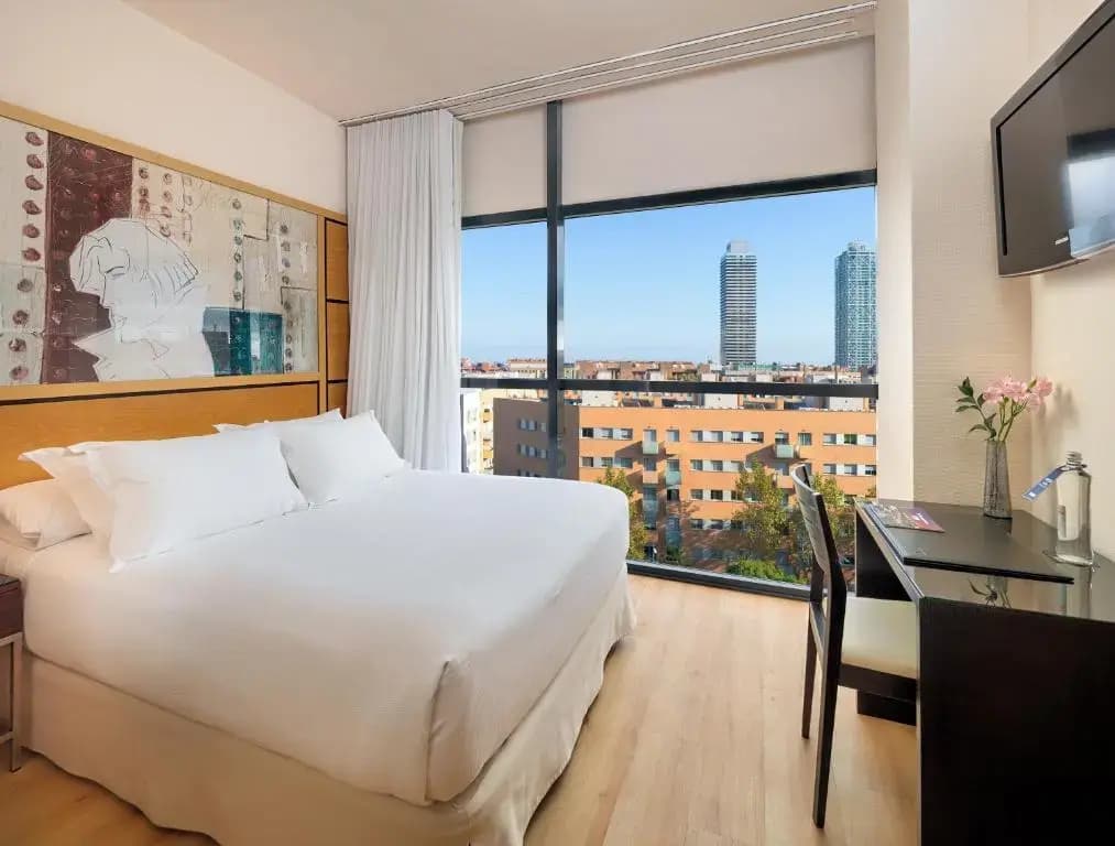 H10 Marina Barcelona - photo 11