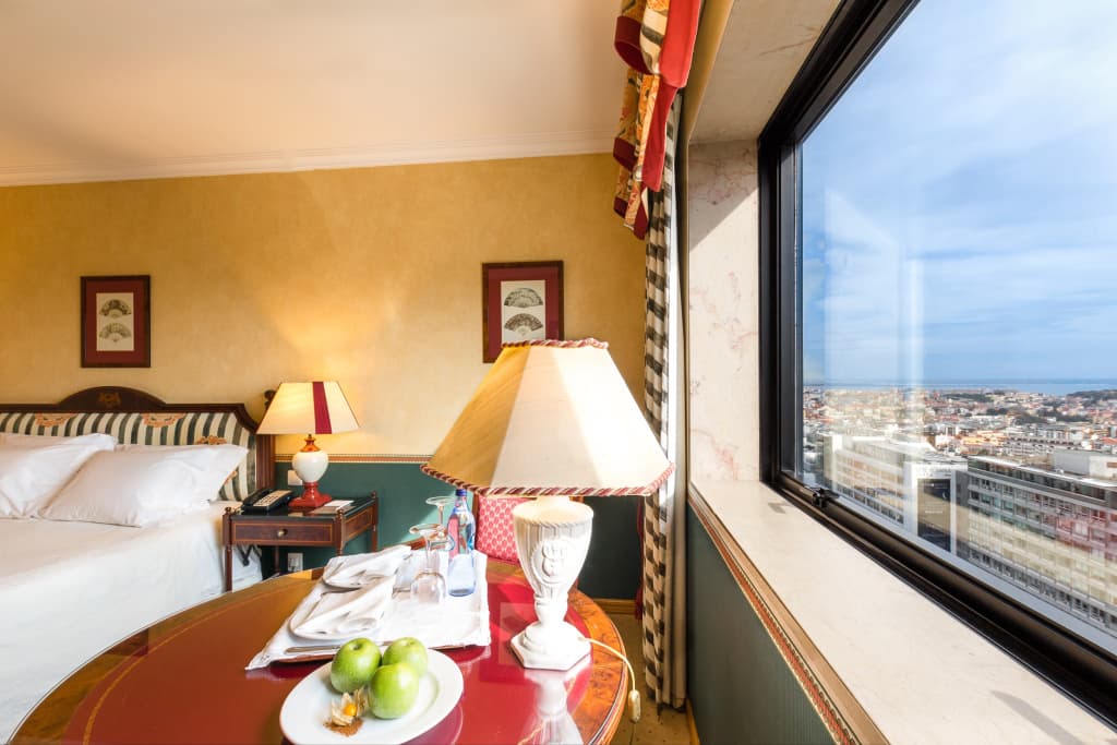 Dom Pedro Lisboa Hotel, a member of Radisson Individuals - photo 6