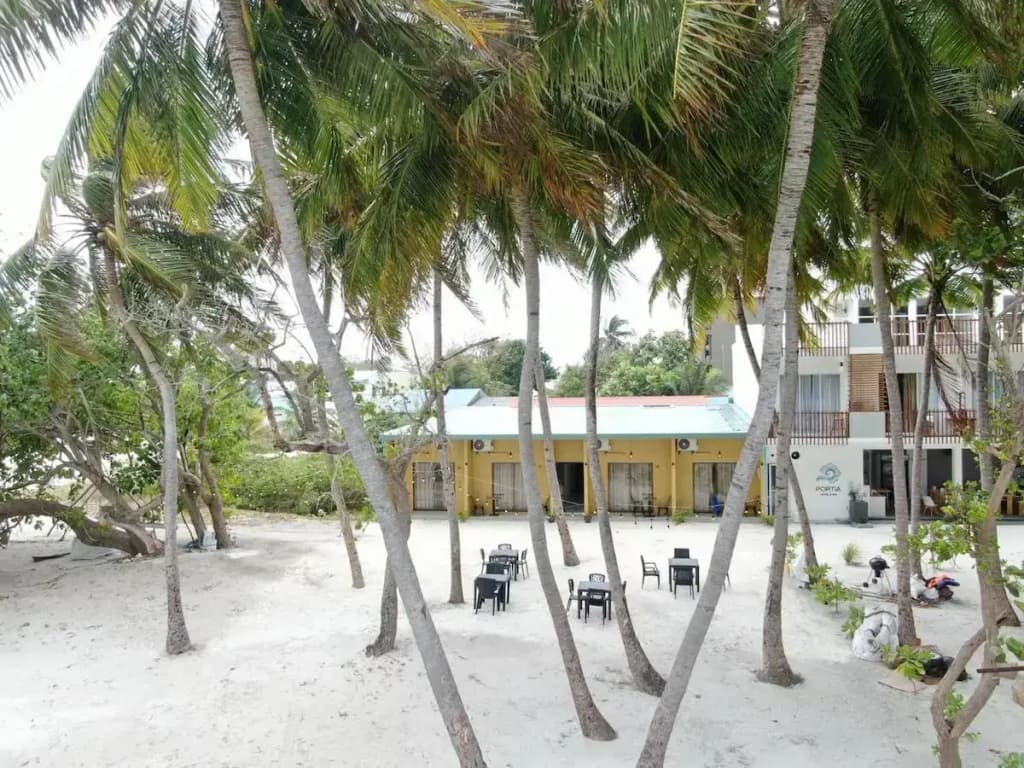 Crown Beach Villas Hotel - photo 11