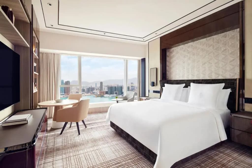 Four Seasons Hotel Hong Kong - photo 15