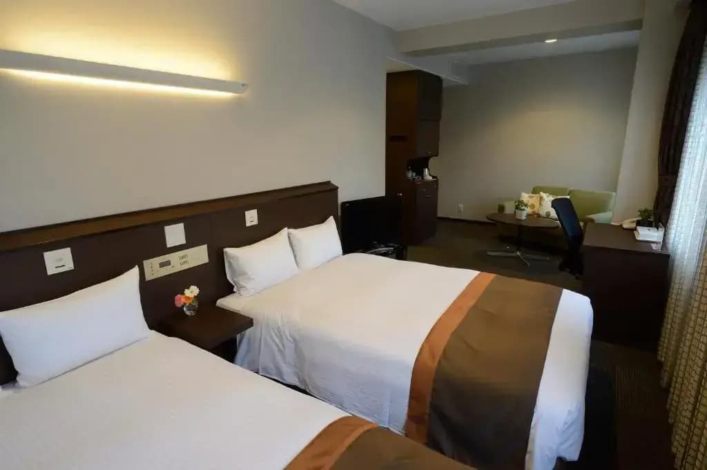 Midosuji Hotel - photo 6