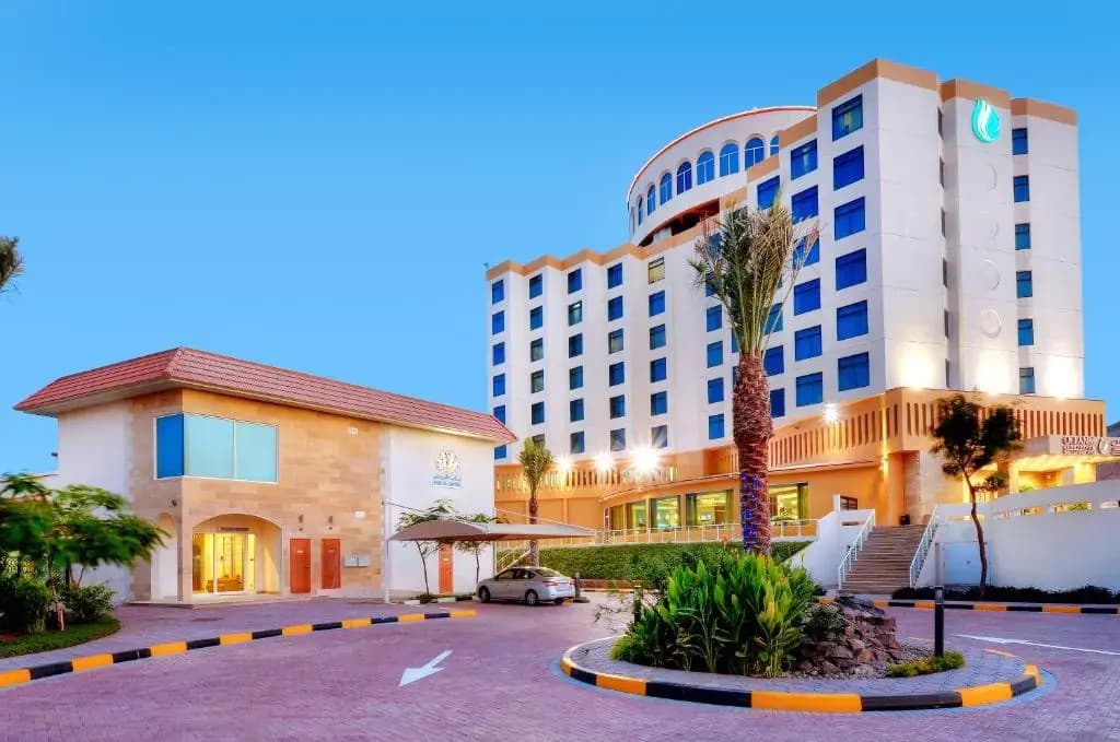 Oceanic Khorfakkan Resort And Spa - photo 26
