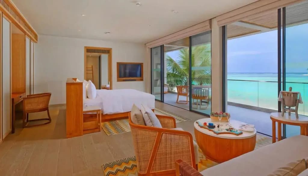 Kuda Villingili Resort - photo 7