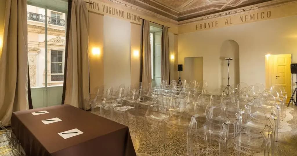 Hotel The Glamore Milano Duomo - photo 3