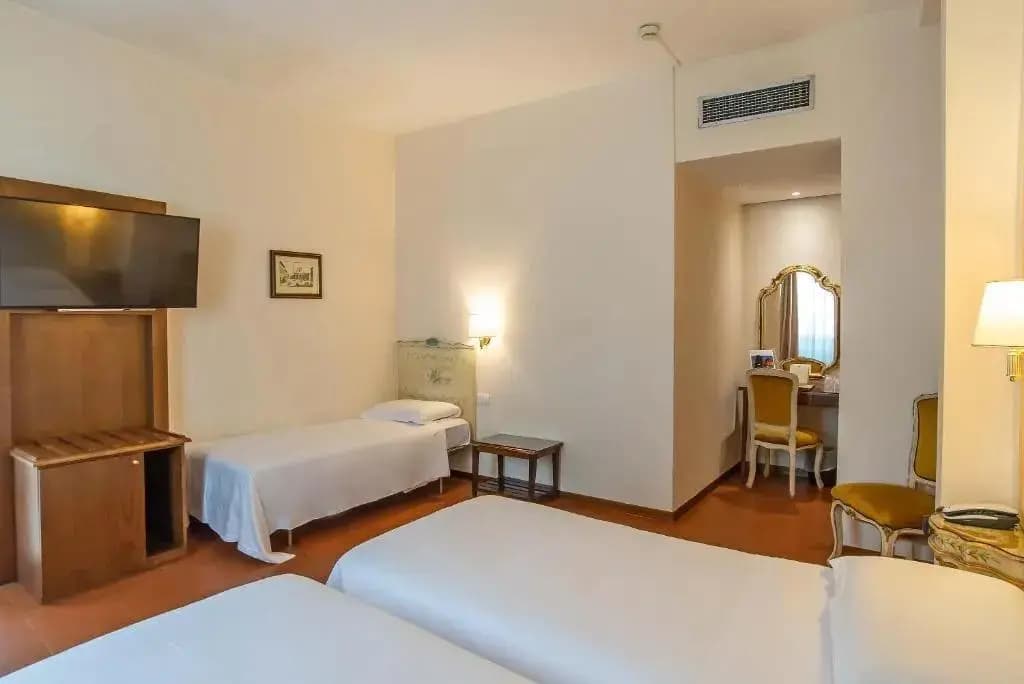Hotel Machiavelli Palace - photo 22