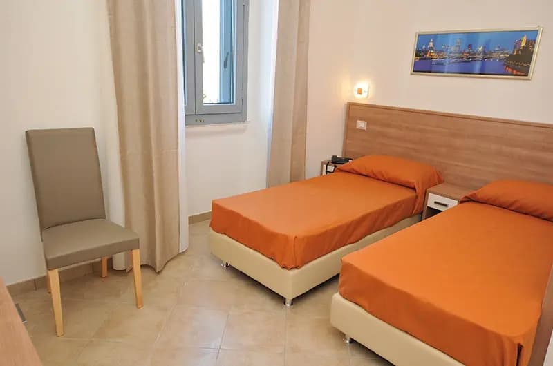 Hotel Montecarlo - photo 9