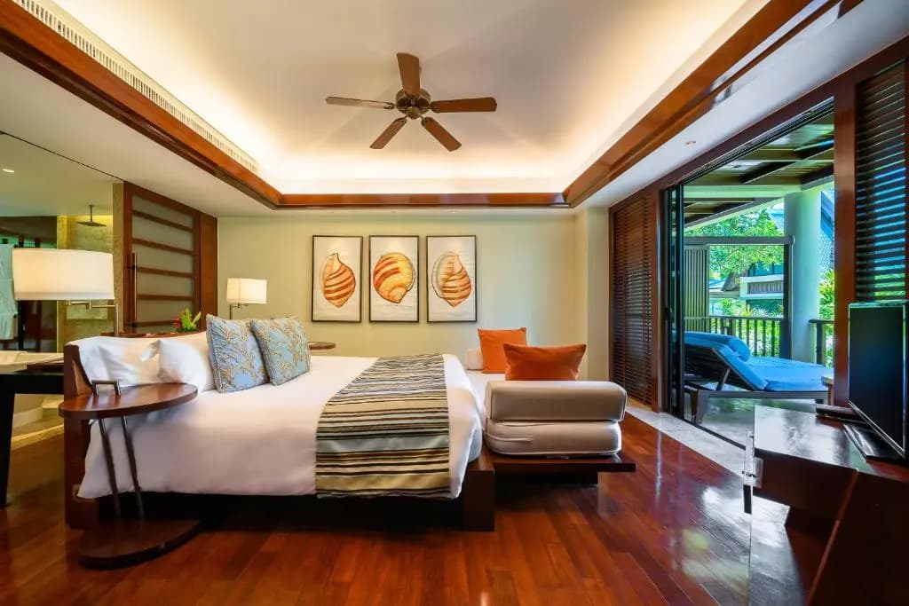 Centara Grand Beach Resort and Villas Krabi Hotel - photo 4