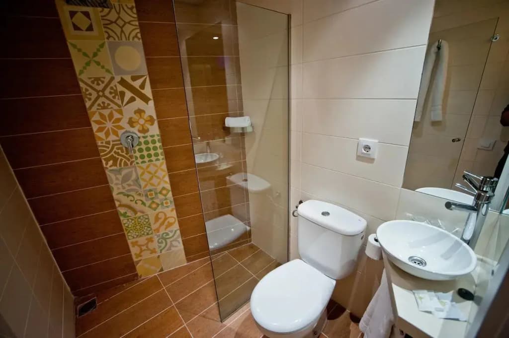 Mare Nostrum Hostal - photo 14