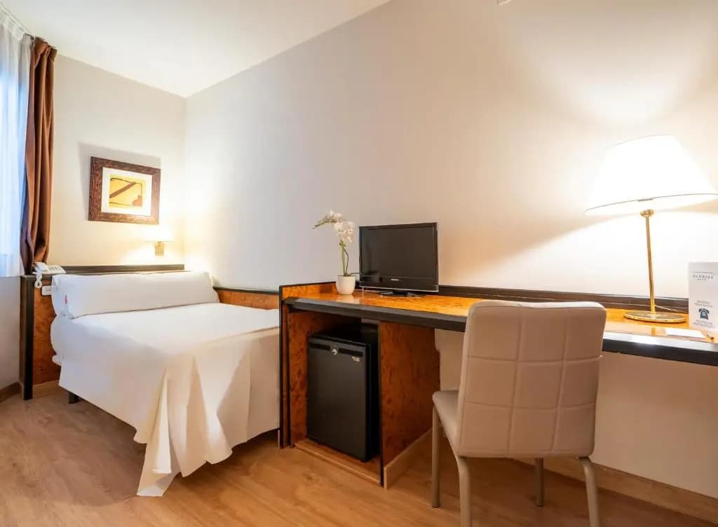 Hotel Glories - photo 11