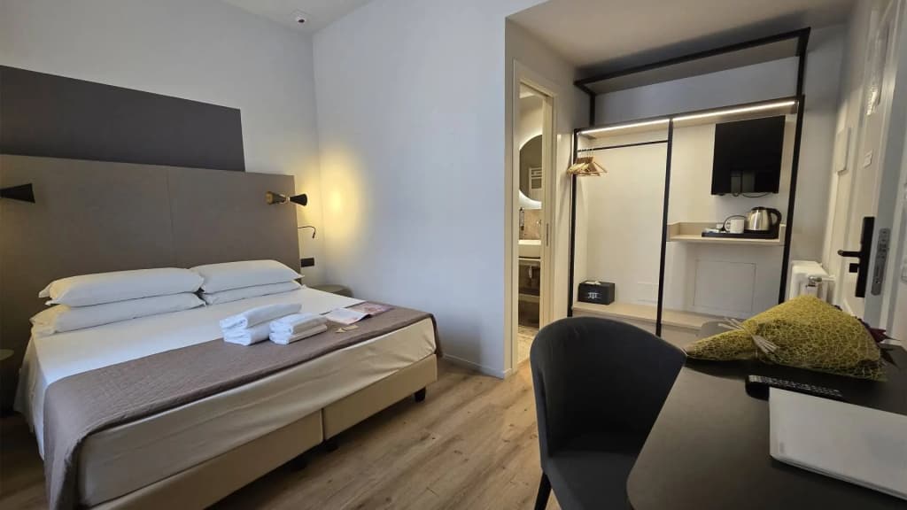 Hotel Porta Pia - photo 13
