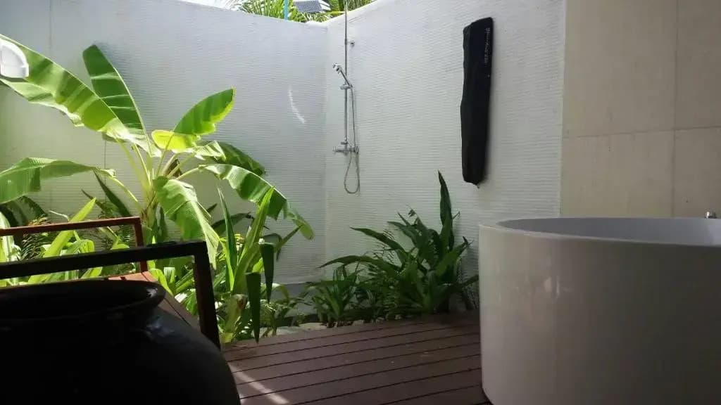 Nolhi Escape - photo 12