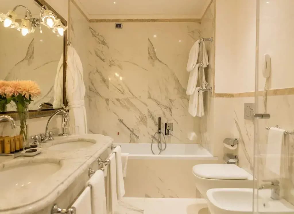 Hotel Bernini Palace - photo 18