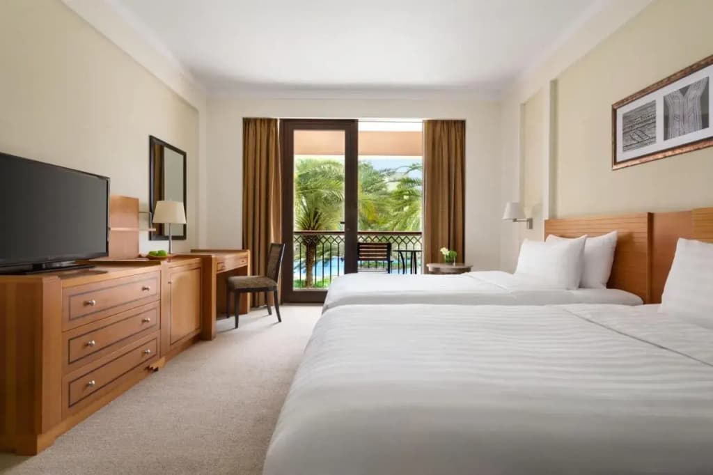 Hilton Muscat Al Bandar - photo 28
