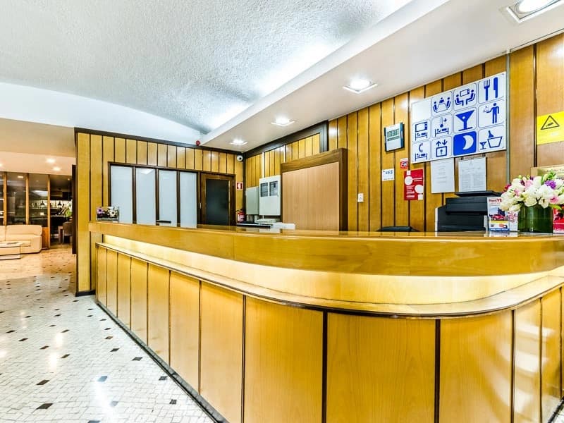 Hotel Flamingo - photo 2