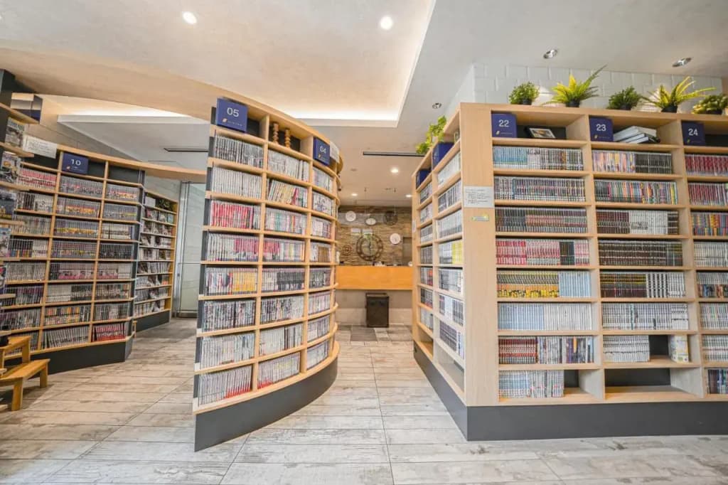 Quintessa Hotel Tokyo Haneda Comic & Books - photo 24