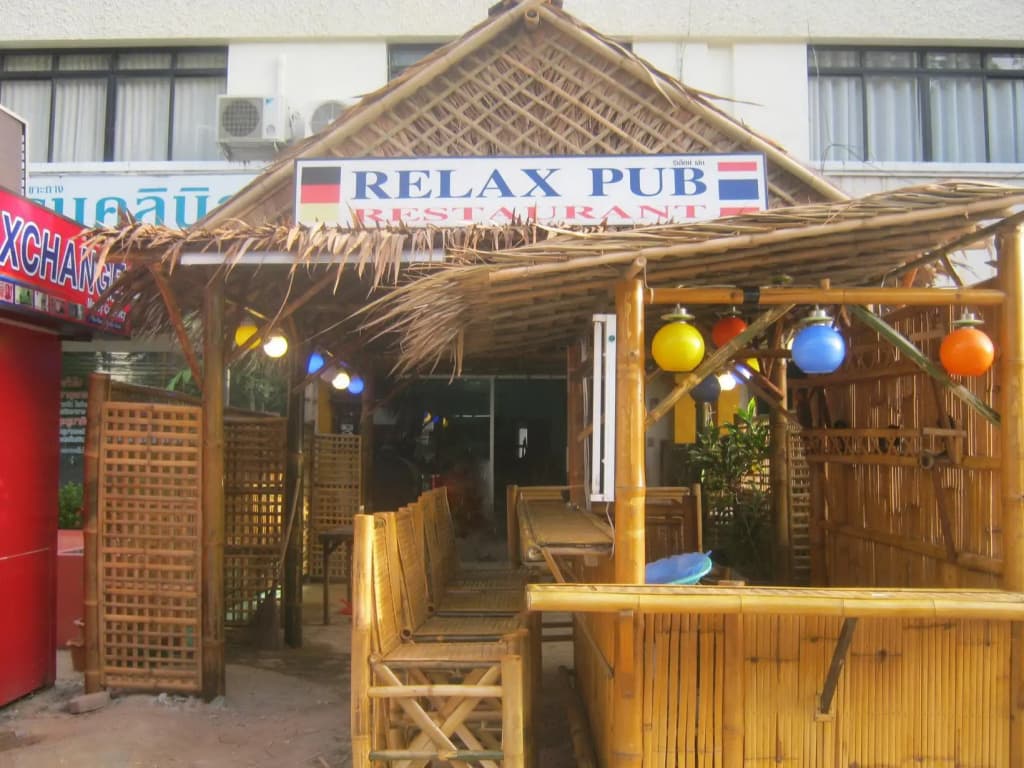 Relax Pub & Guesthouse - photo 12