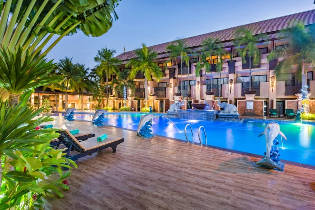 Princess Kamala Beachfront Hotel - photo 17