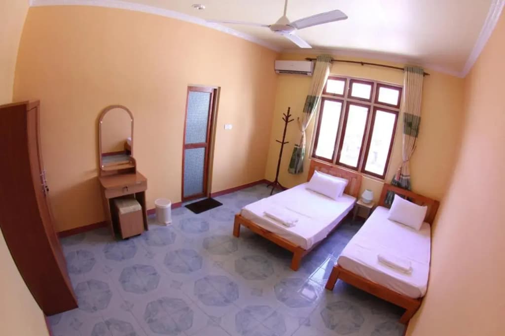Jail Break Surf Inn Hotel - photo 3